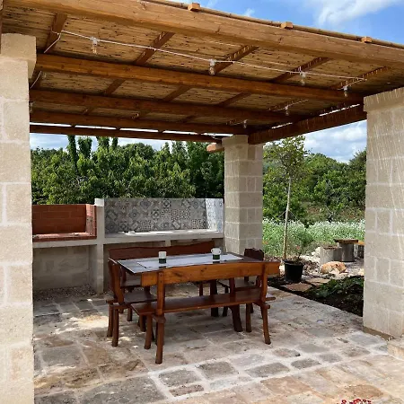 Trulli Bella Vite Country house *