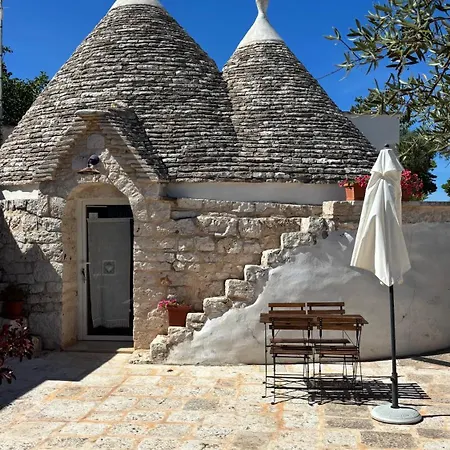 Trulli Bella Vite * Putignano